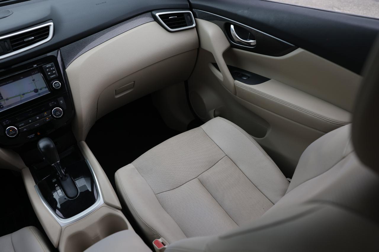 Nissan Rogue  2016