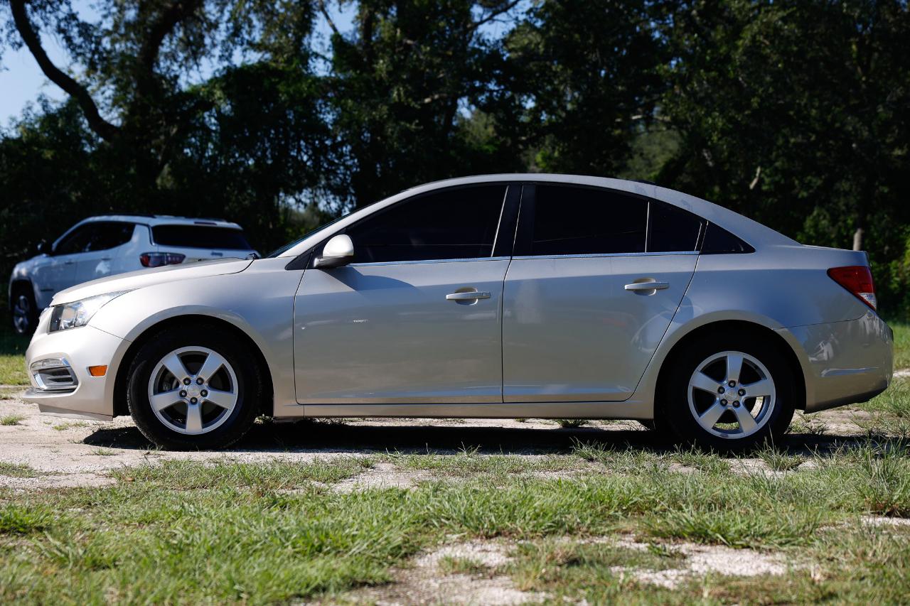 Chevrolet Cruze  2015
