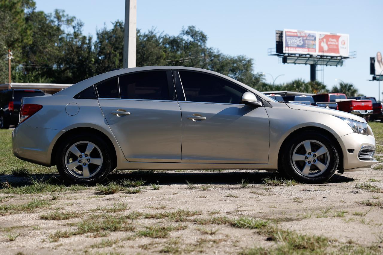 Chevrolet Cruze  2015