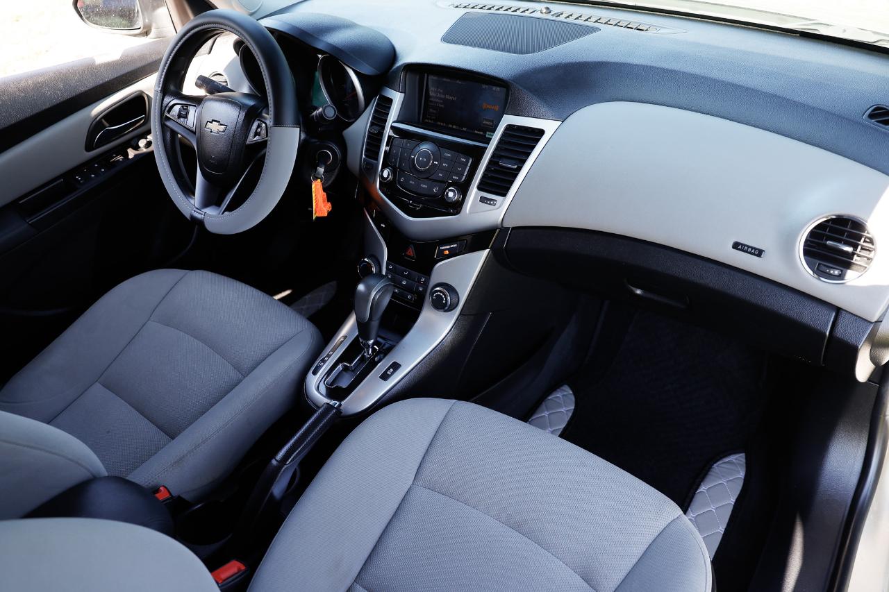 Chevrolet Cruze  2015