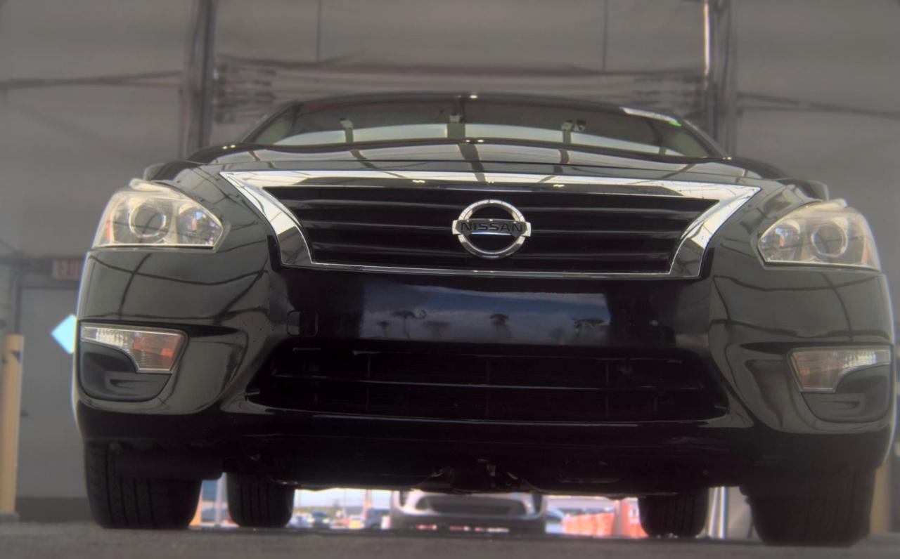 Nissan Altima  2014