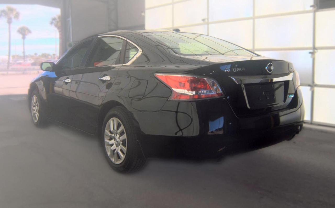 Nissan Altima  2014