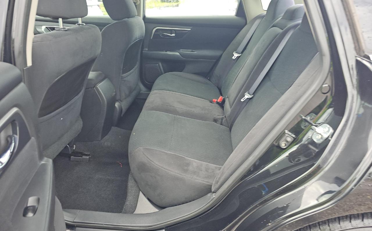 Nissan Altima  2014