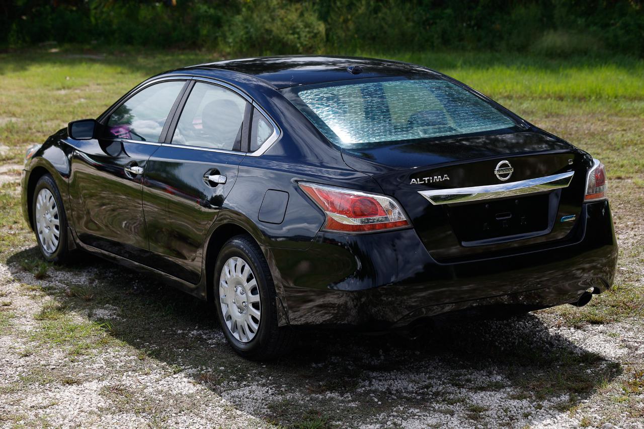 Nissan Altima  2014