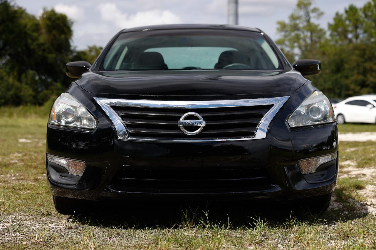 Nissan Altima  2014