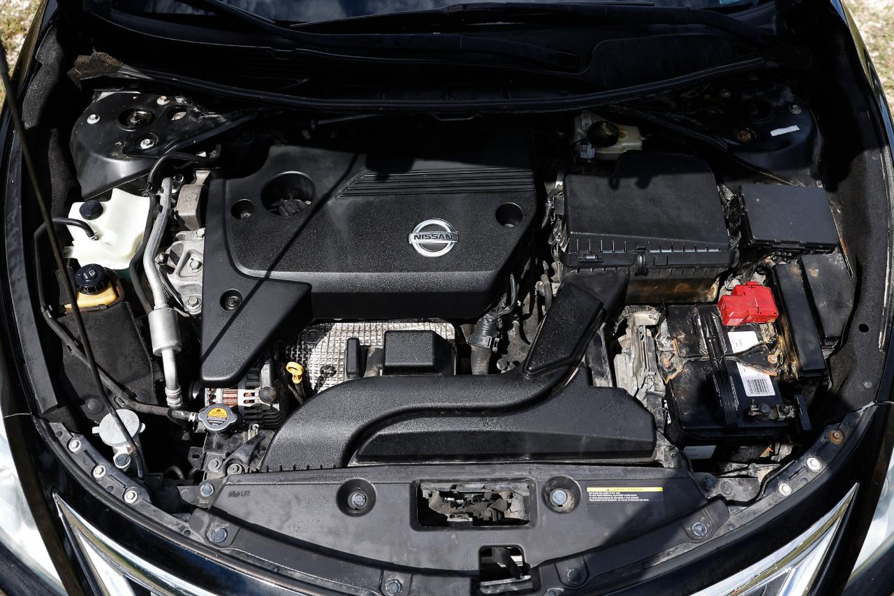 Nissan Altima  2014