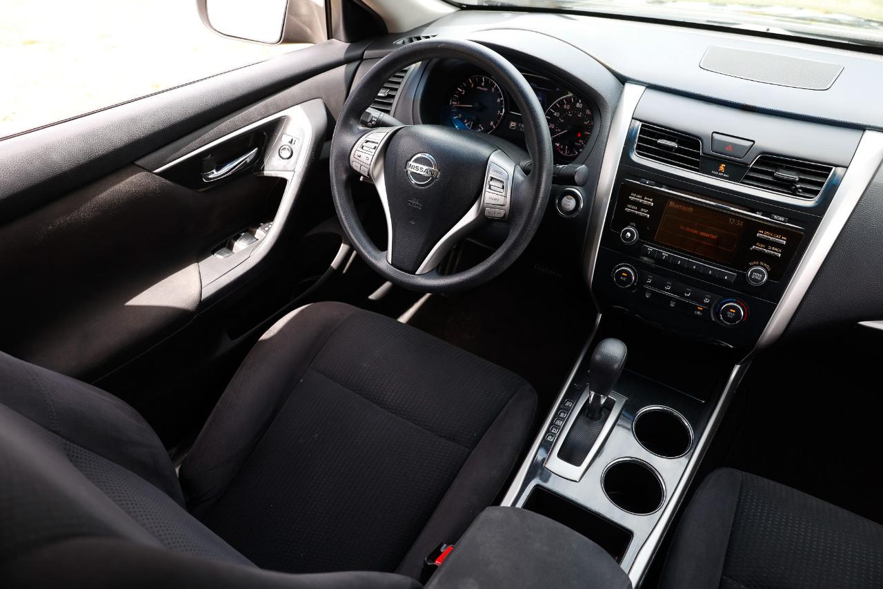 Nissan Altima  2014