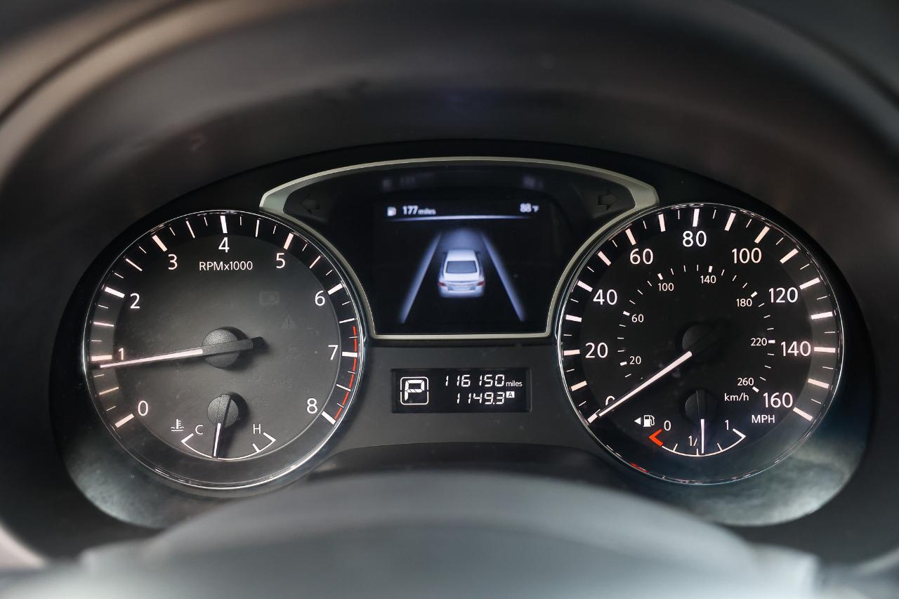 Nissan Altima  2014