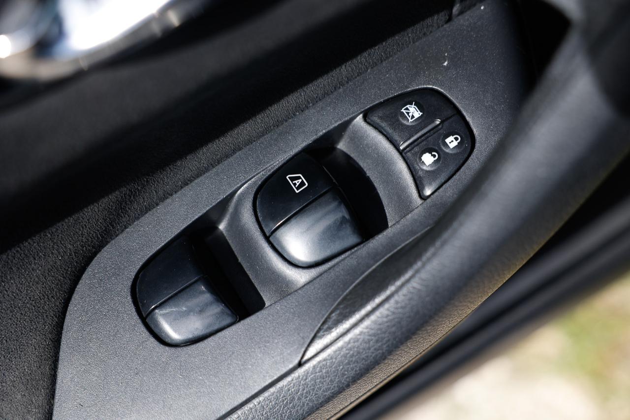 Nissan Altima  2014