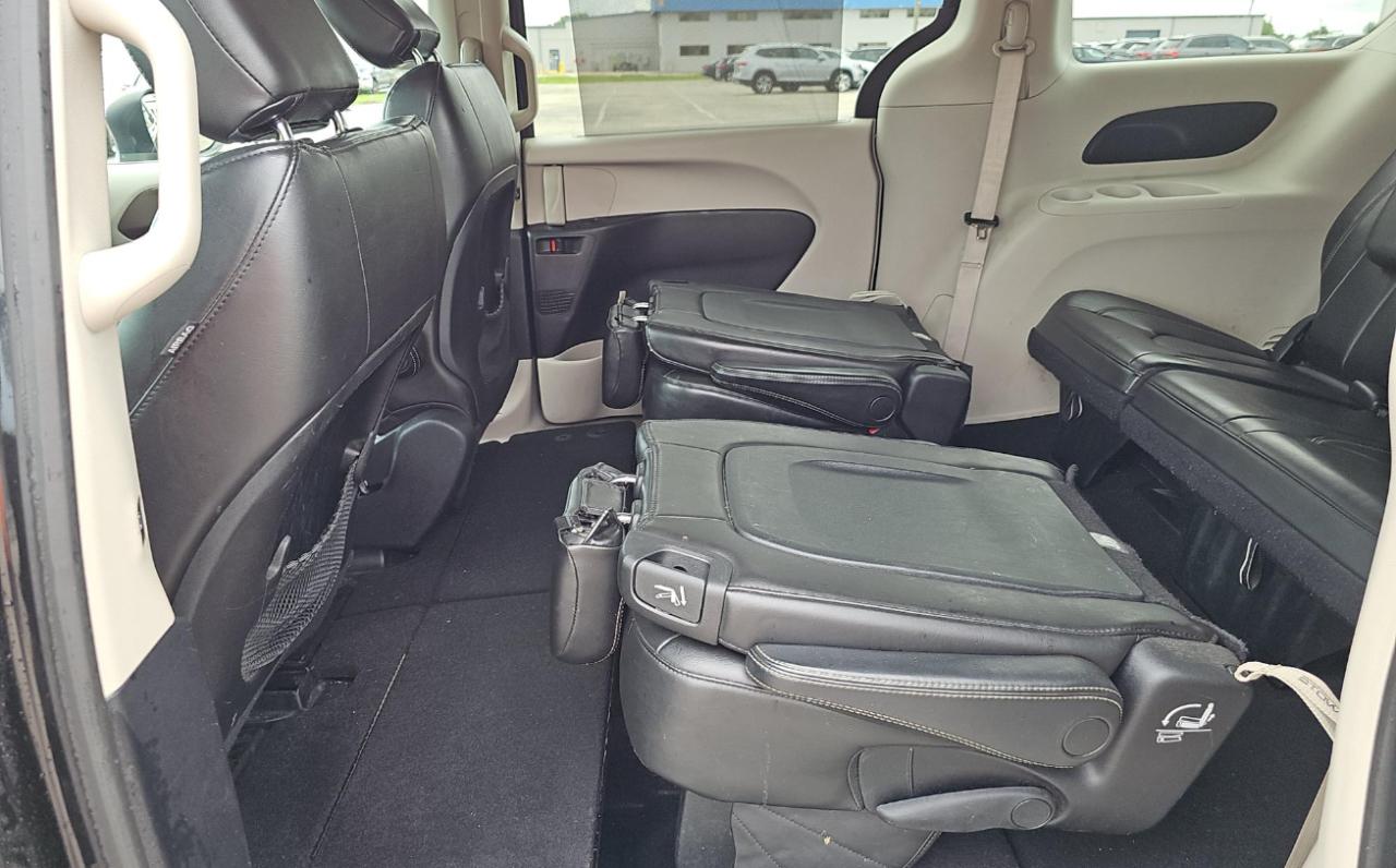 Chrysler Voyager  2020