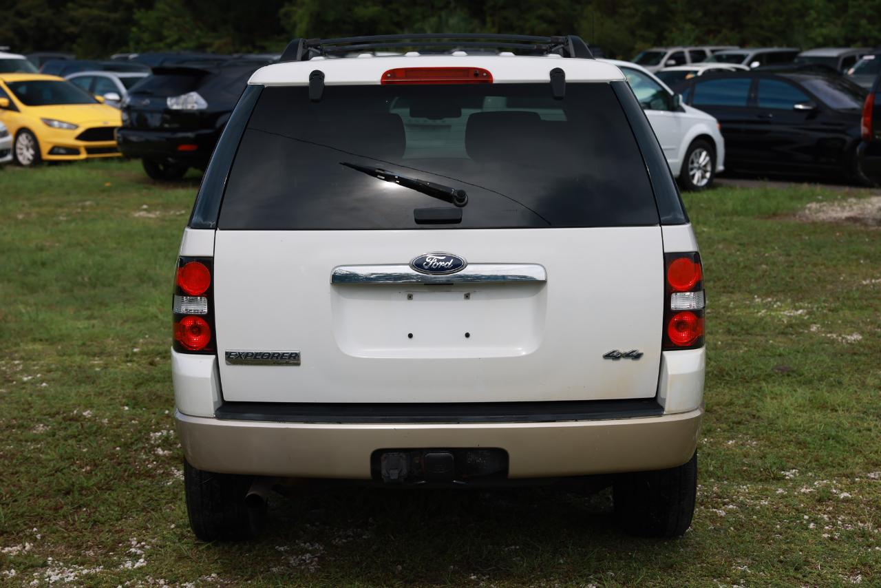 Ford Explorer  2010