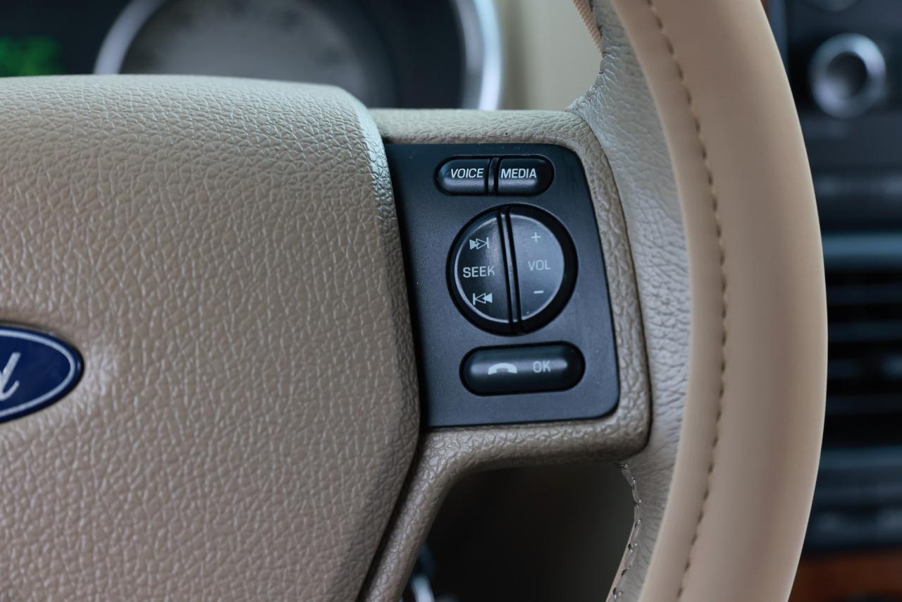 Ford Explorer  2010