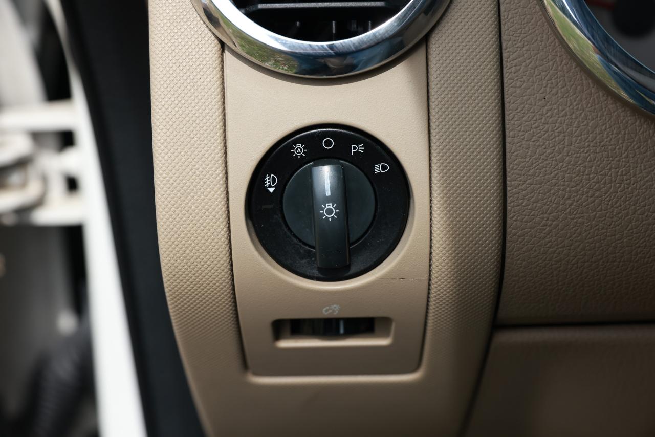 Ford Explorer  2010