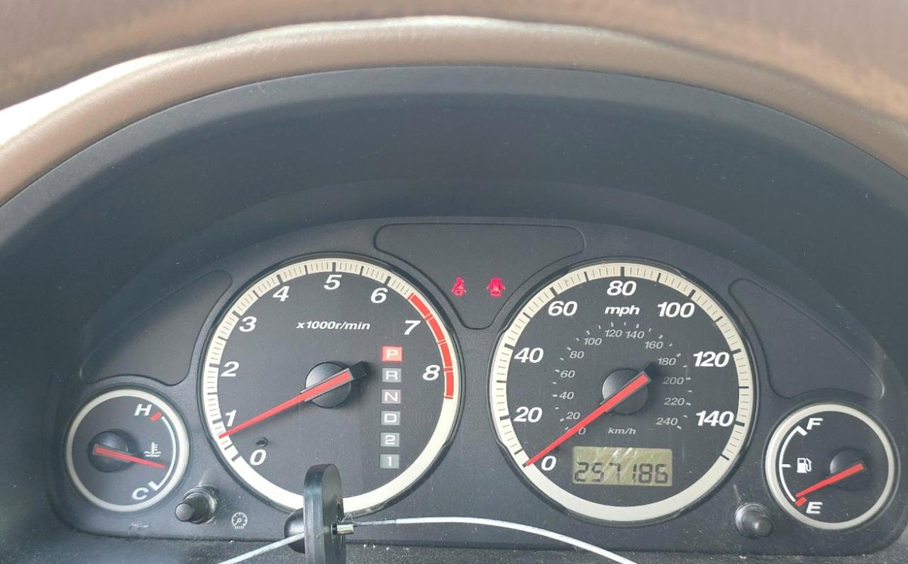 Honda CR-V  2004