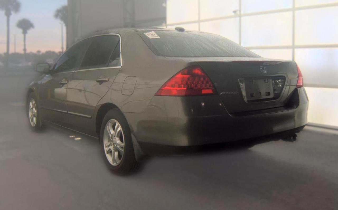 Honda Accord Sdn  2006