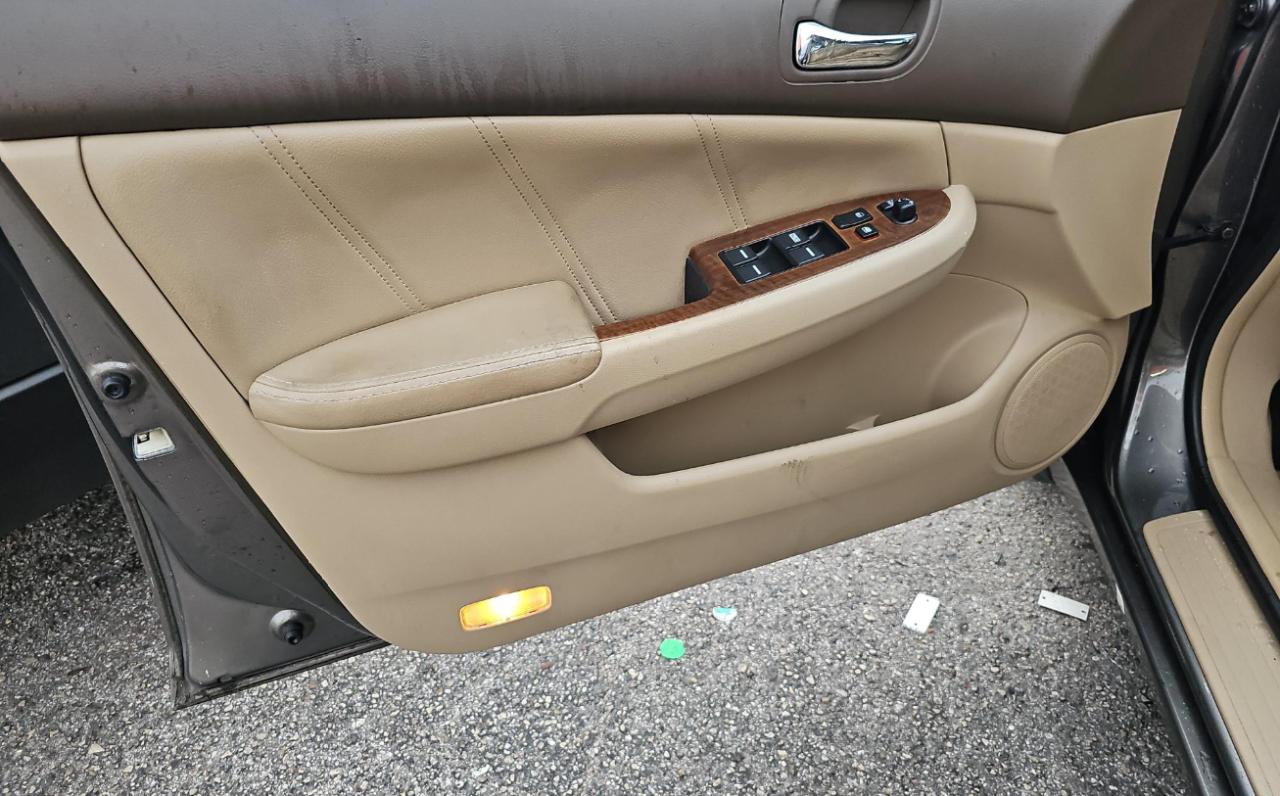 Honda Accord Sdn  2006