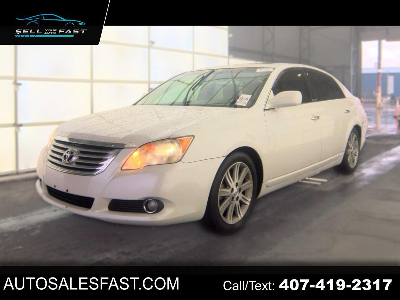 Toyota Avalon  2010