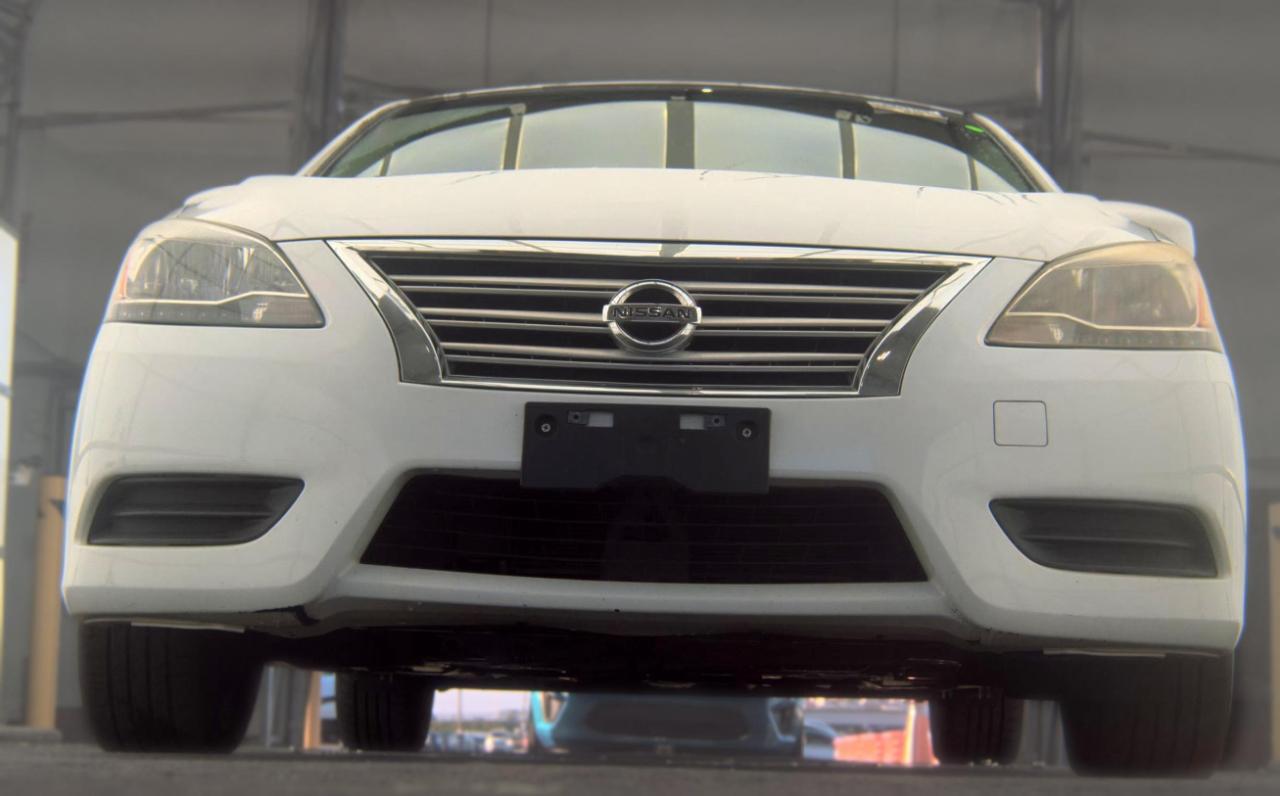 Nissan Sentra  2015
