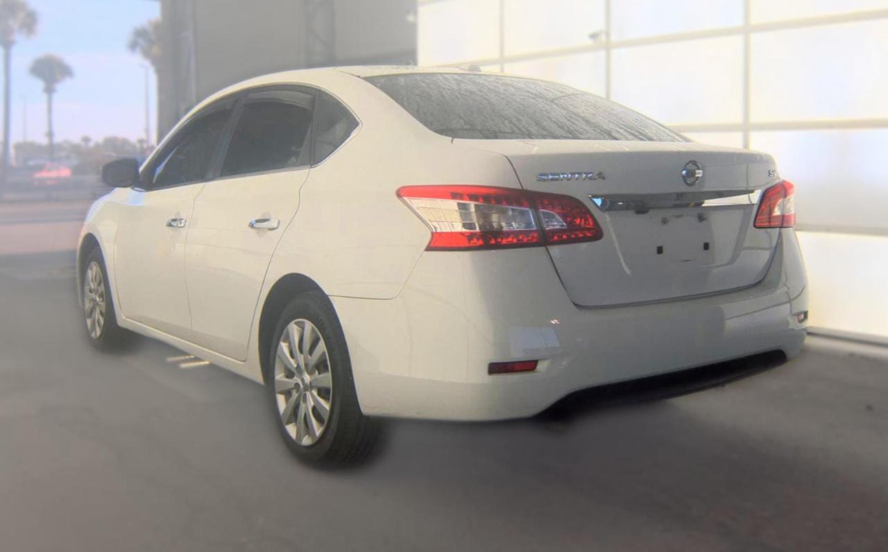 Nissan Sentra  2015