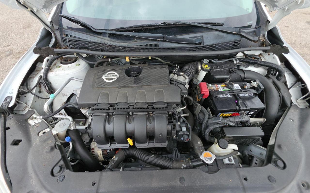 Nissan Sentra  2015