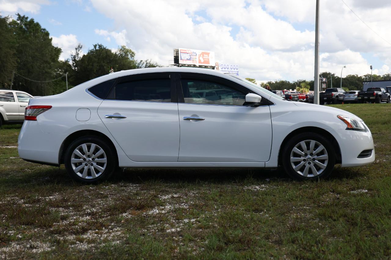 Nissan Sentra  2015