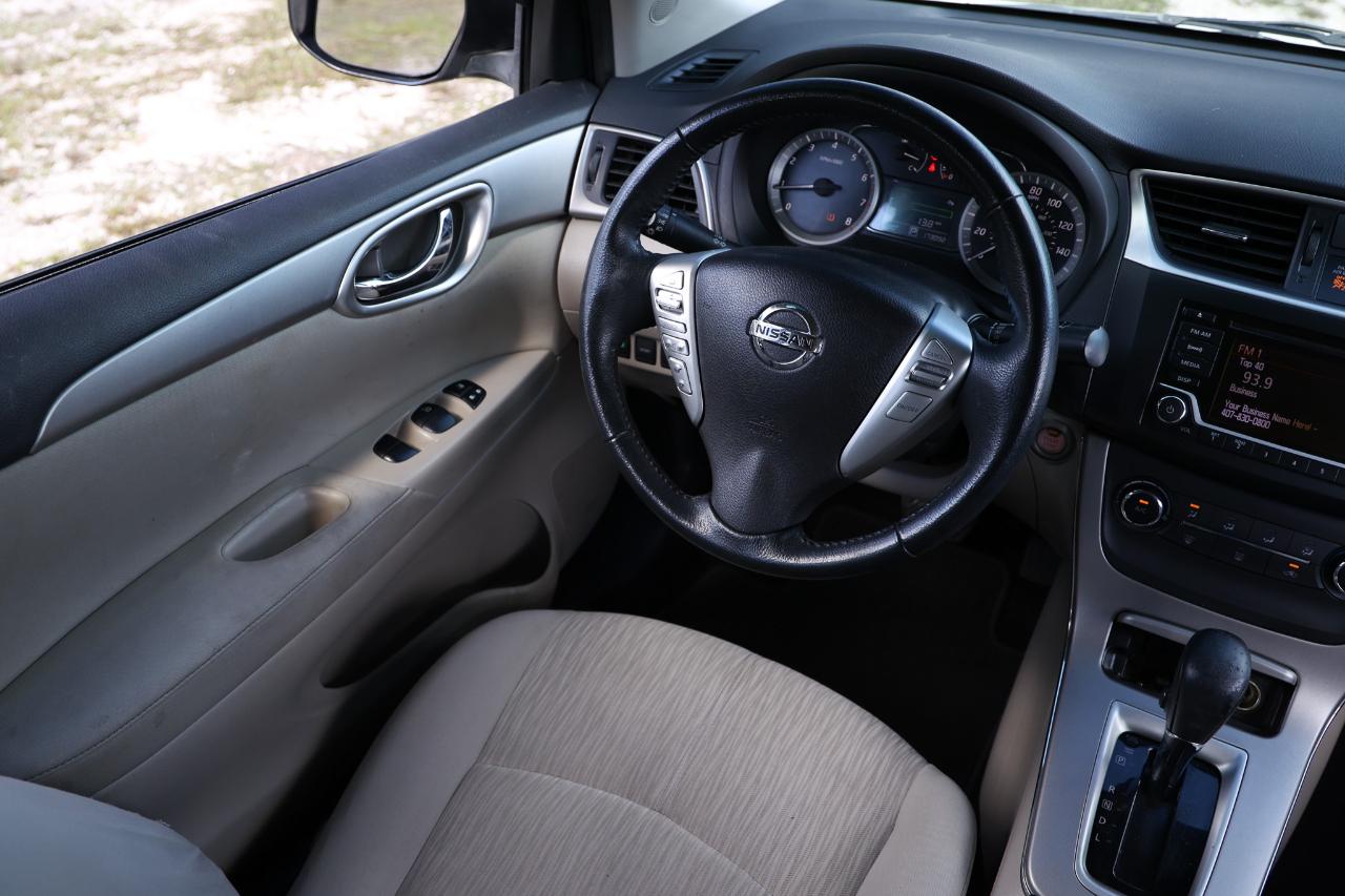 Nissan Sentra  2015
