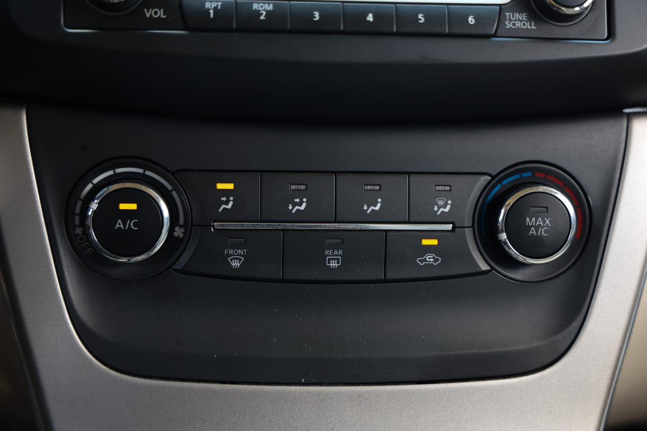 Nissan Sentra  2015