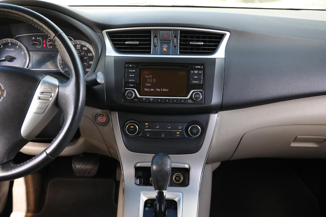 Nissan Sentra  2015