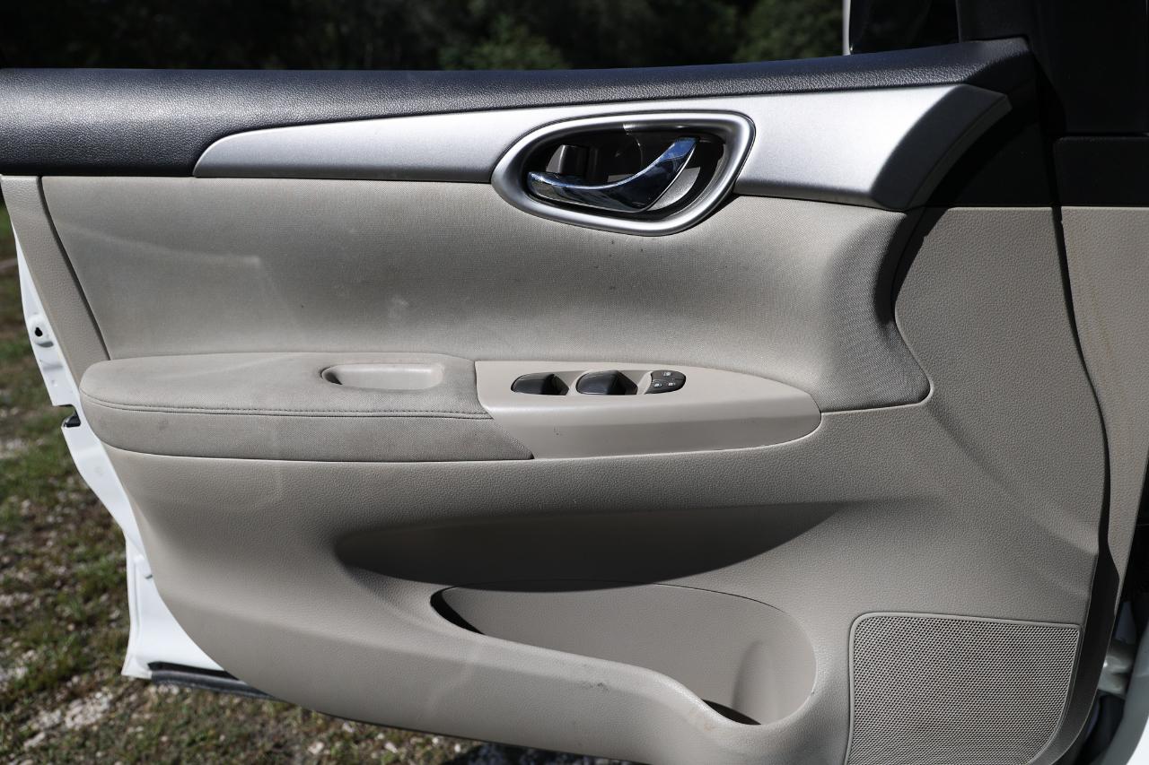 Nissan Sentra  2015