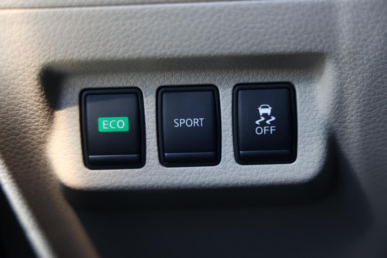 Nissan Sentra  2015