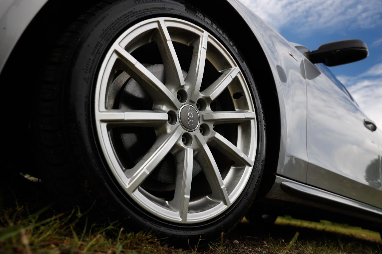 Audi A4  2016