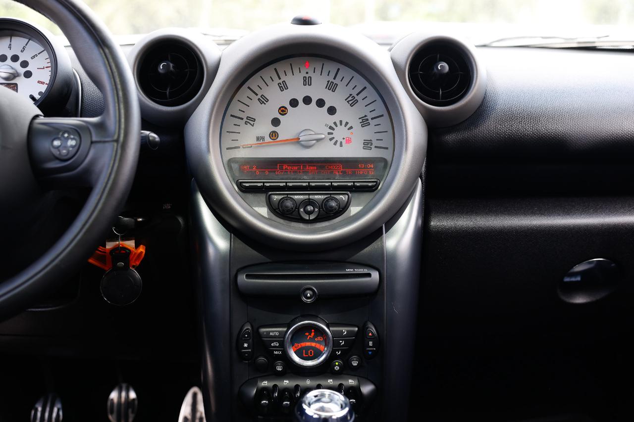 MINI Cooper Countryman  2011