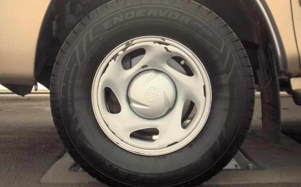 Toyota Tundra  2006