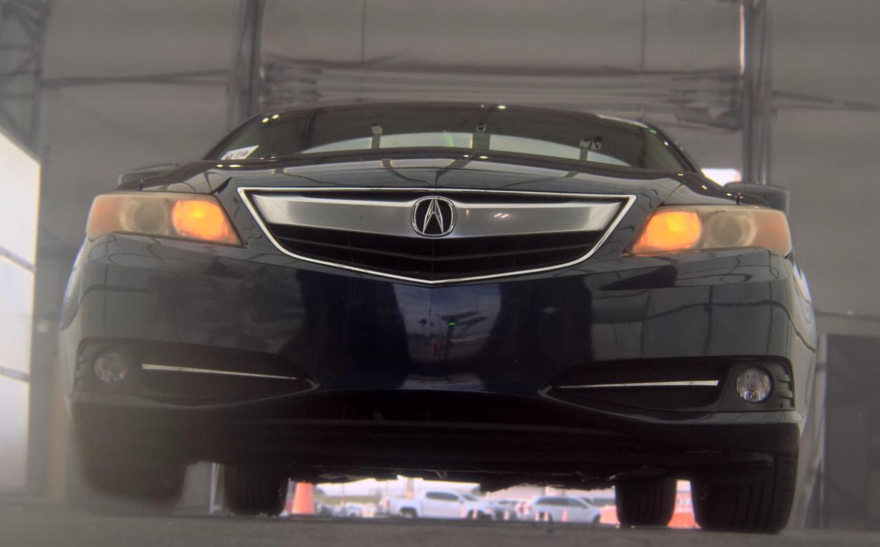 Acura ILX  2013