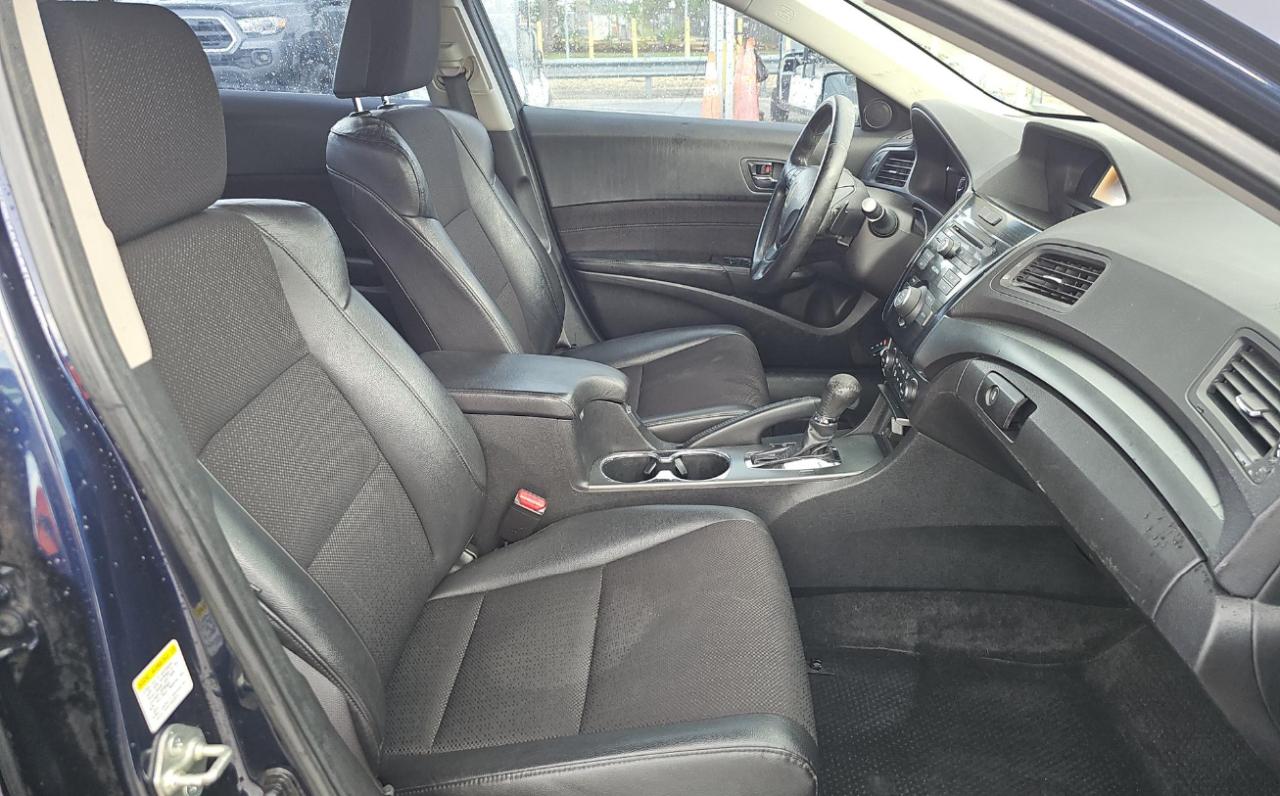 Acura ILX  2013