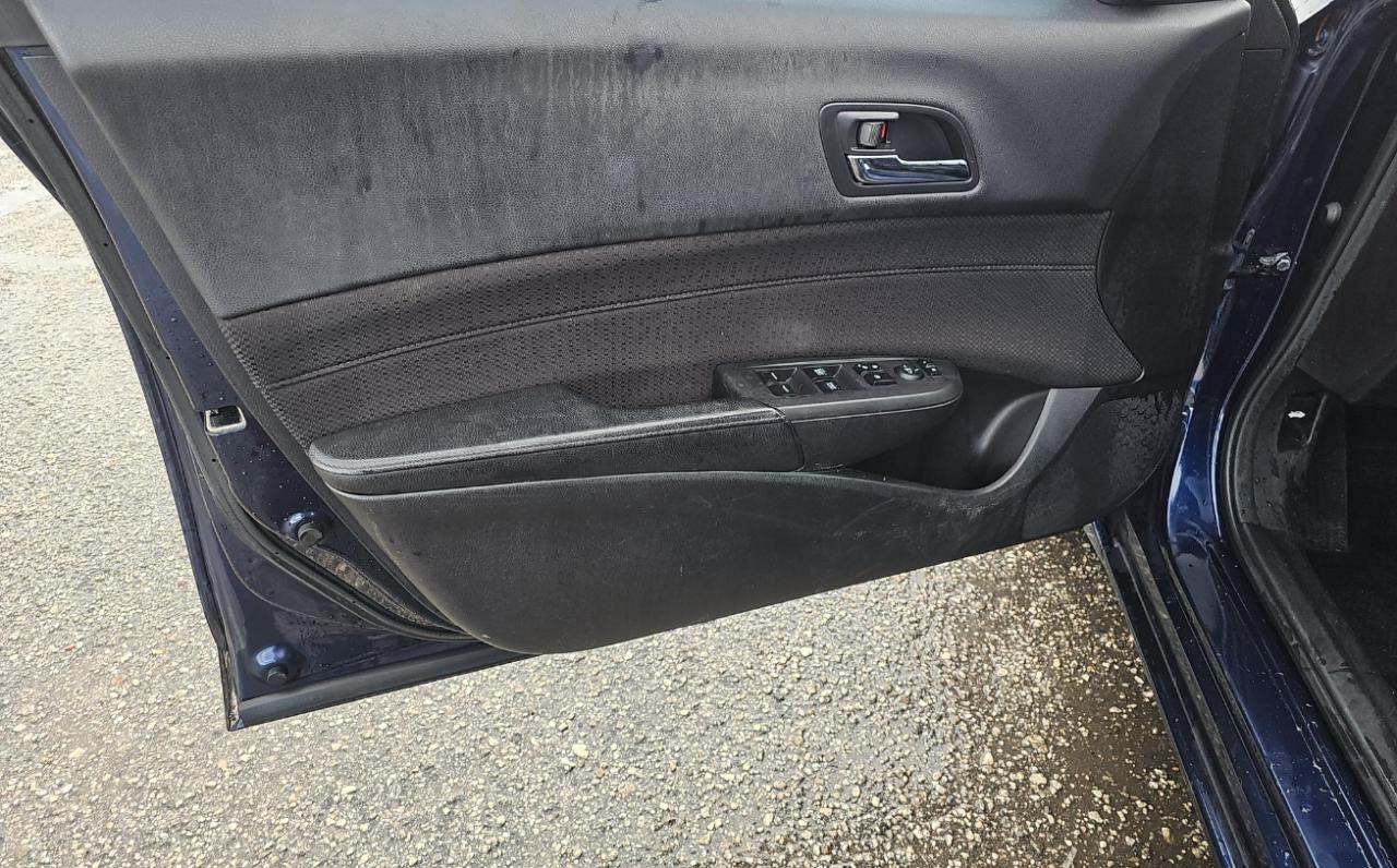 Acura ILX  2013