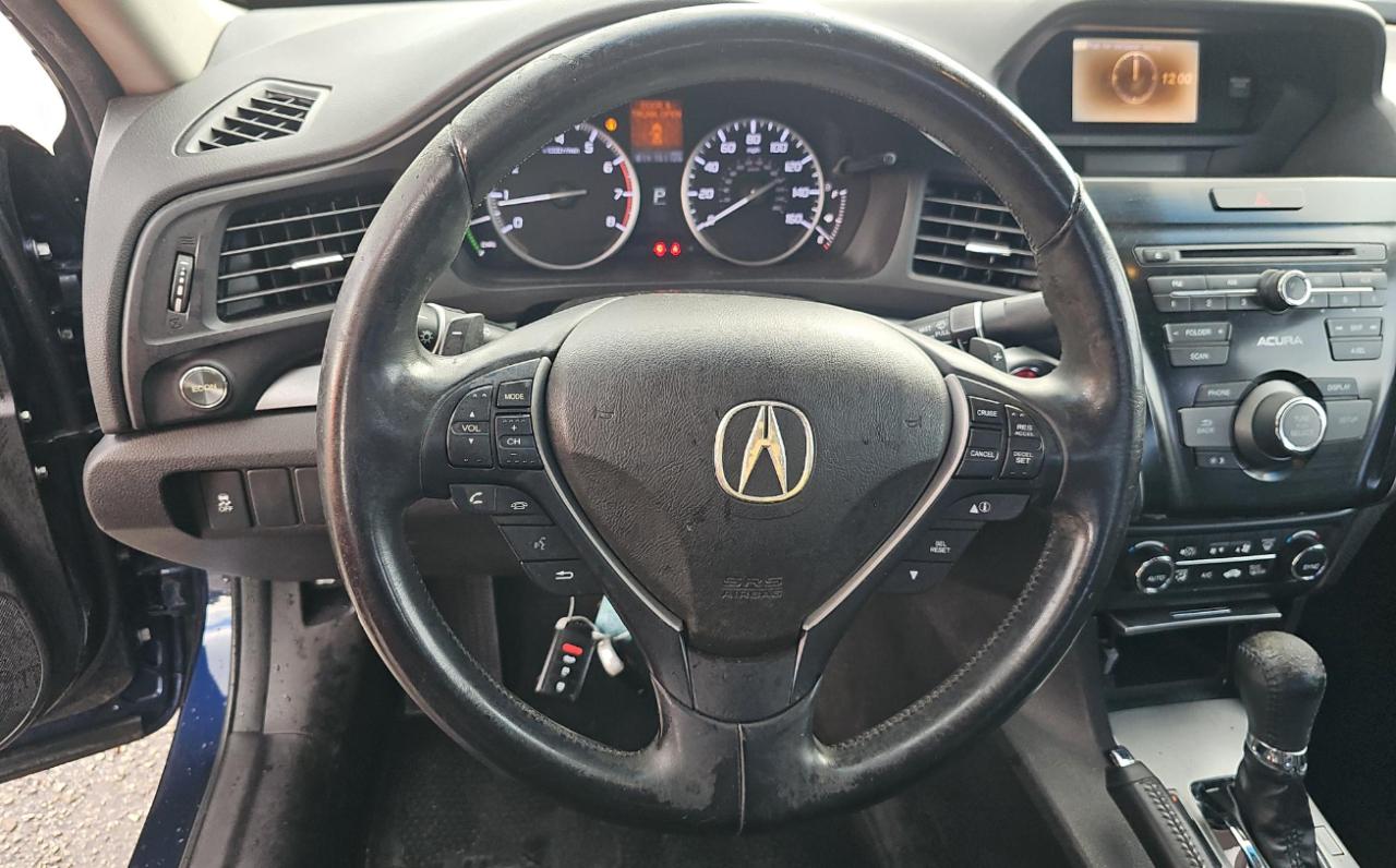 Acura ILX  2013