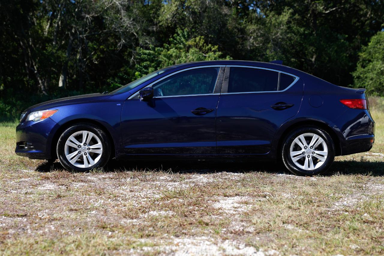 Acura ILX  2013