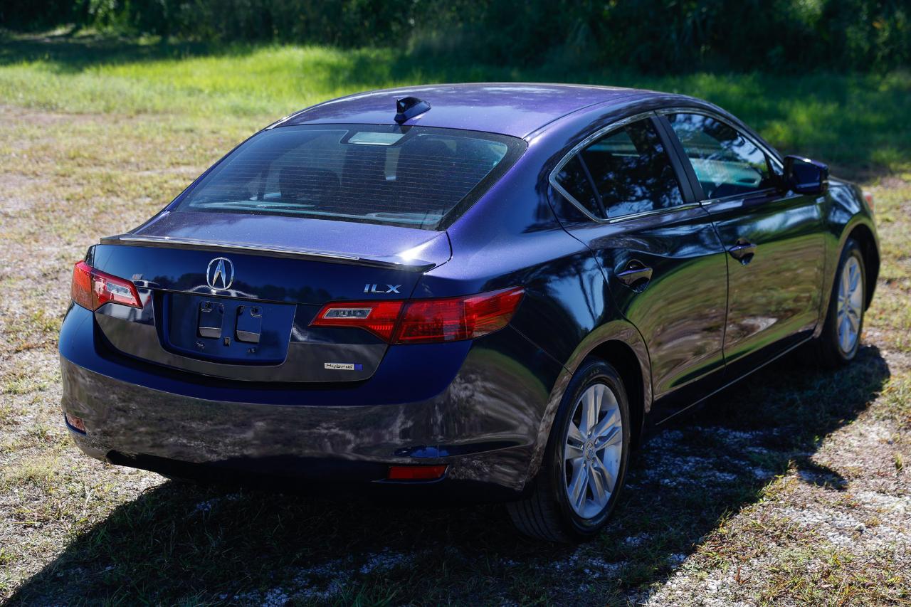 Acura ILX  2013