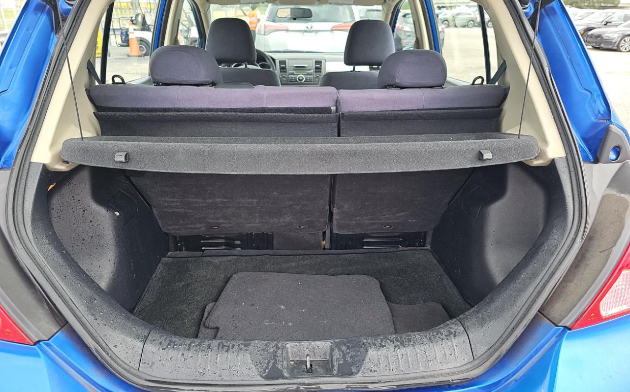 Nissan Versa  2009