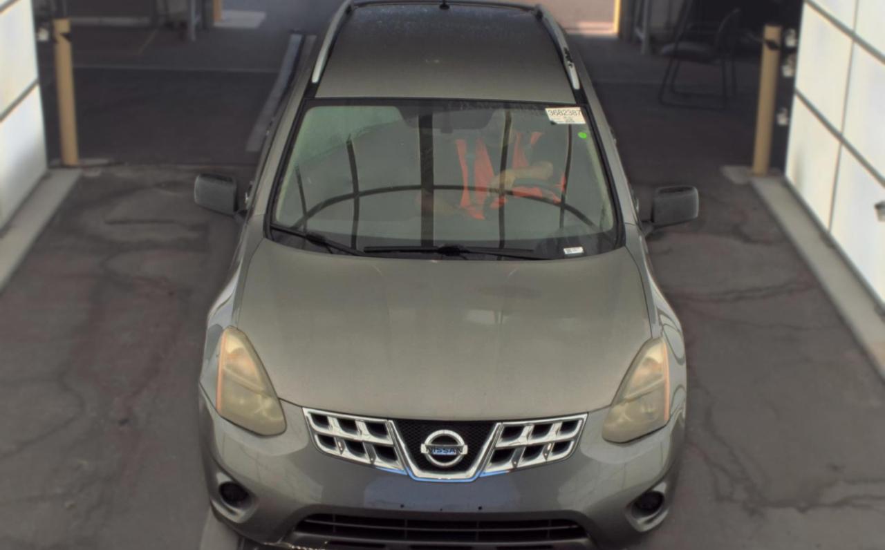 Nissan Rogue Select  2014