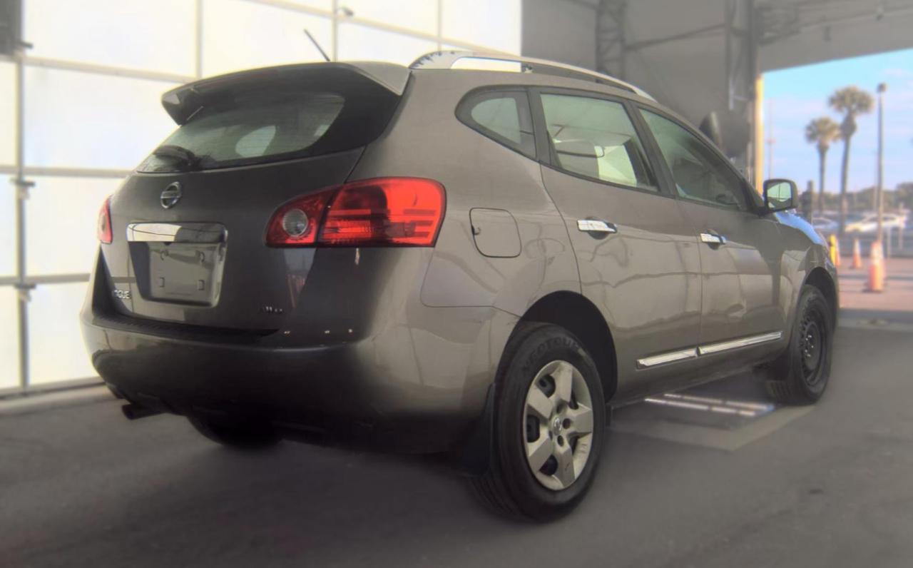 Nissan Rogue Select  2014
