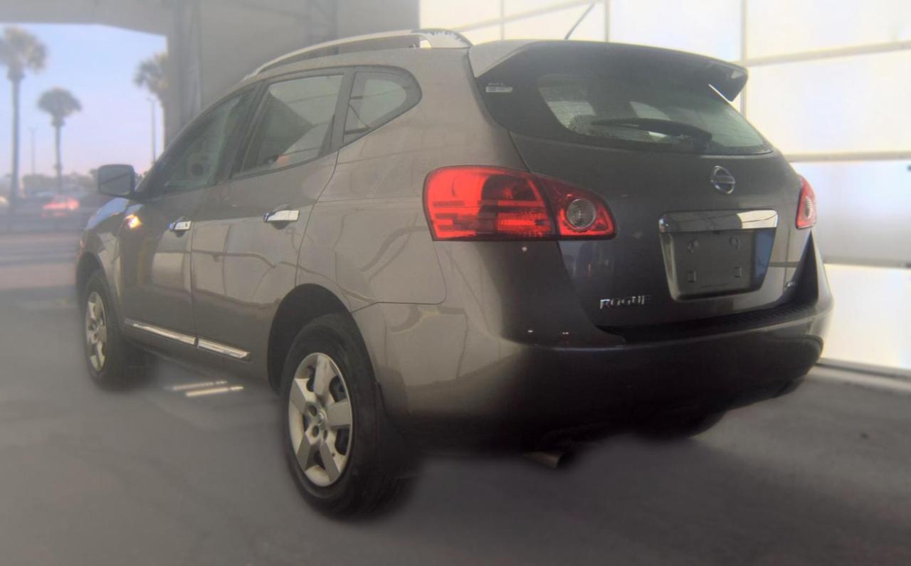 Nissan Rogue Select  2014