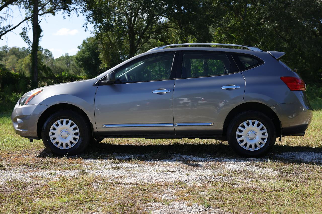 Nissan Rogue Select  2014