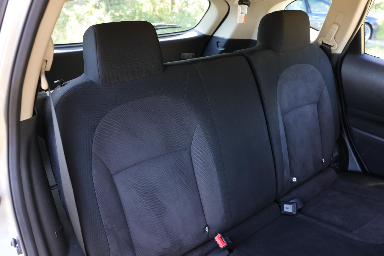 Nissan Rogue Select  2014