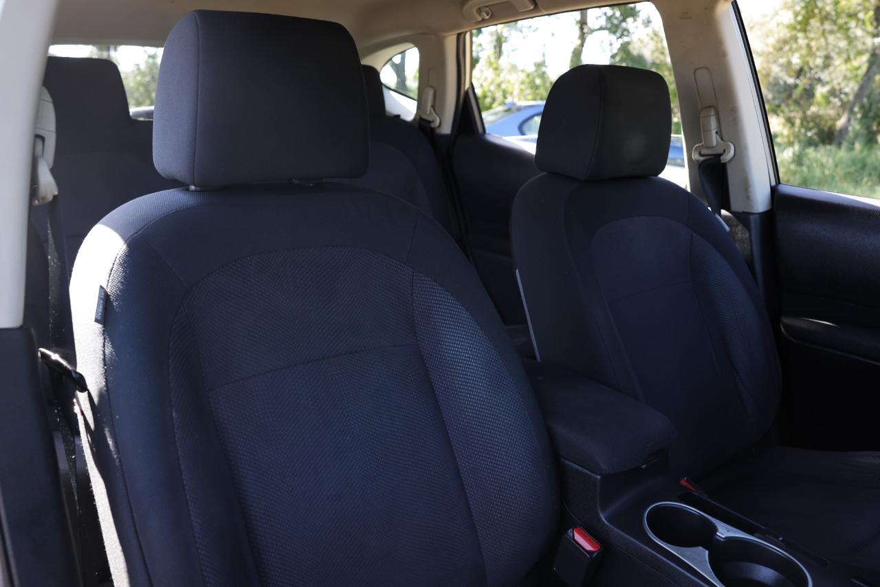 Nissan Rogue Select  2014