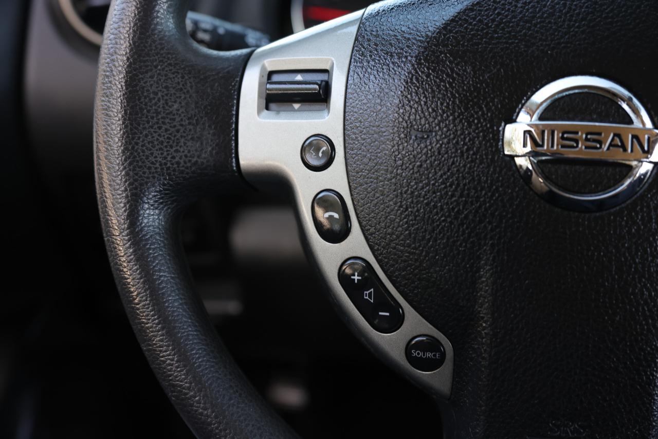 Nissan Rogue Select  2014