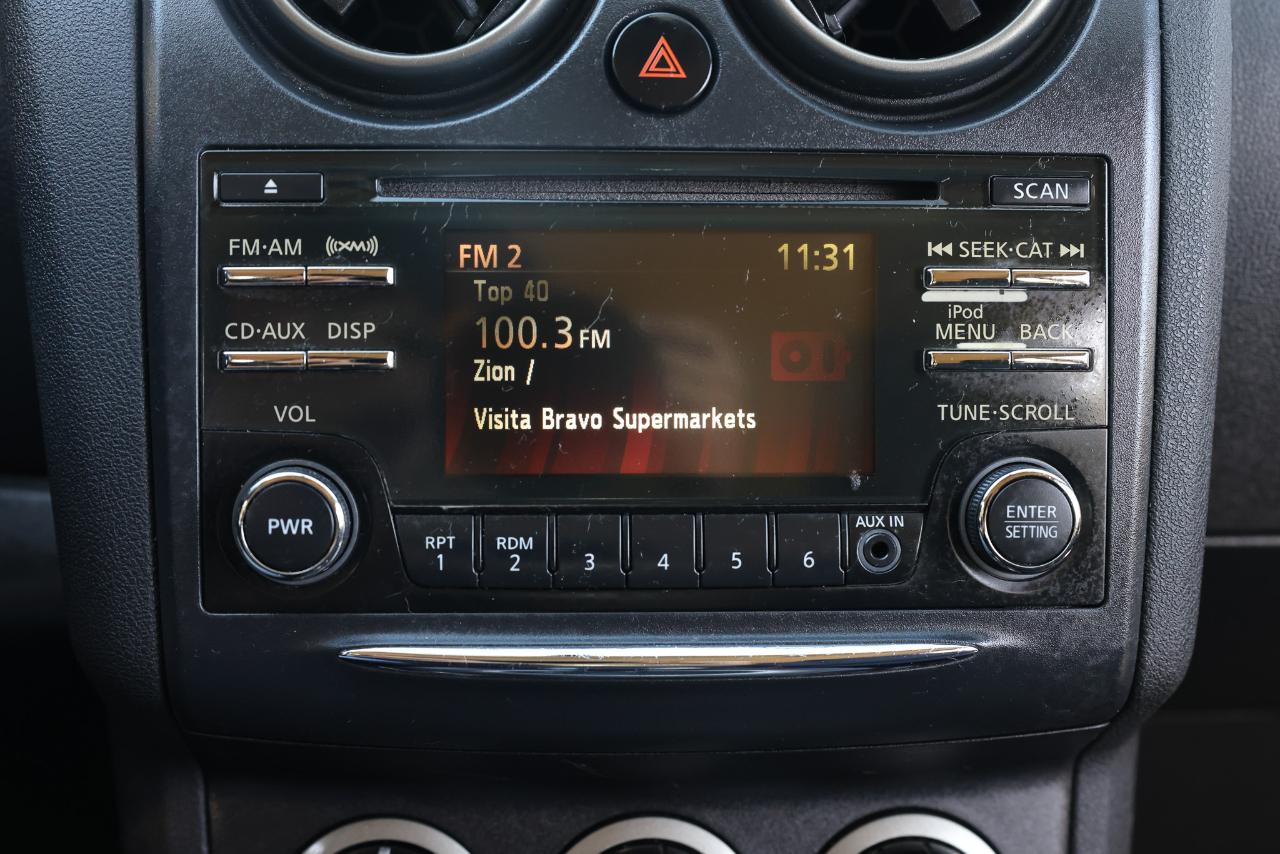 Nissan Rogue Select  2014