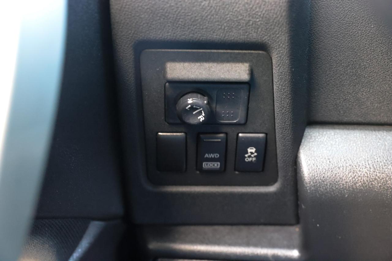 Nissan Rogue Select  2014