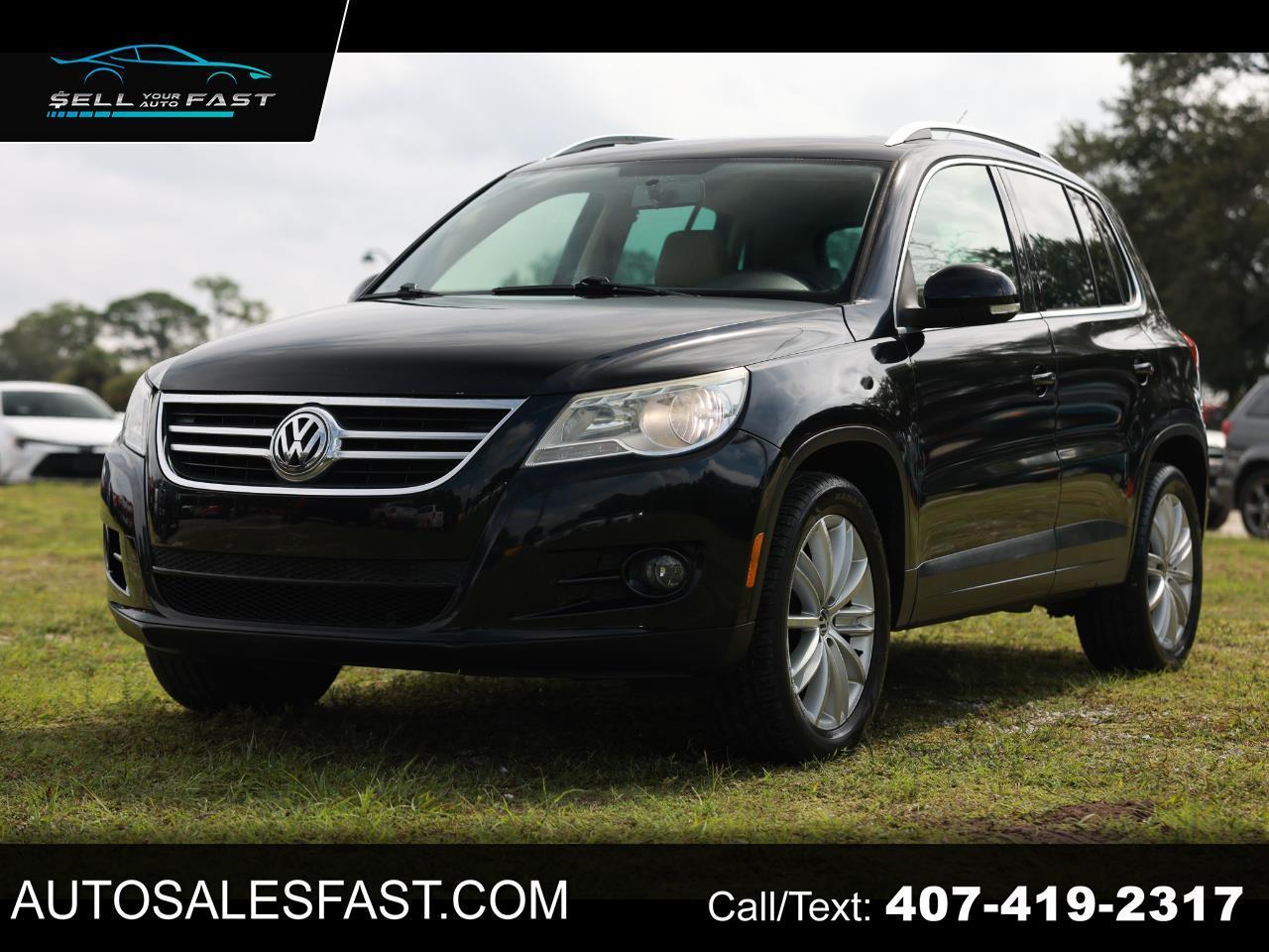 2011 Volkswagen Tiguan SE W/ SUNROOF & NAVIGATION 4DR SUV FWD